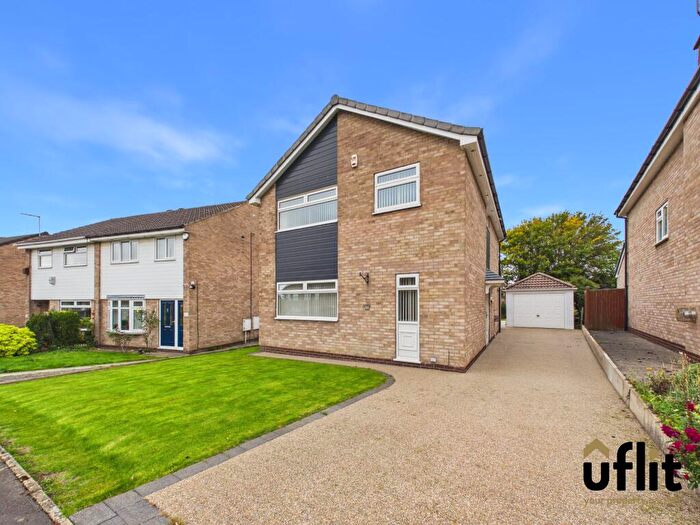 4 Bedroom Detached House For Sale In Goldcrest Walk, Thorpe Hesley, Rotherham, S61