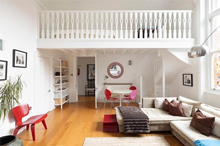 1 Bedroom Terraced House To Rent In Fitzroy Road, London, NW1