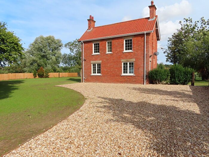 3 Bedroom Detached House To Rent In Church Street, Hemswell, Gainsborough, DN21