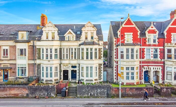2 Bedroom Flat To Rent In Newport Road, Cardiff, CF24