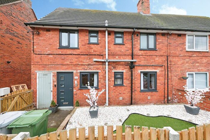 3 Bedroom Semi-Detached House For Sale In South Avenue, Mansfield, NG21