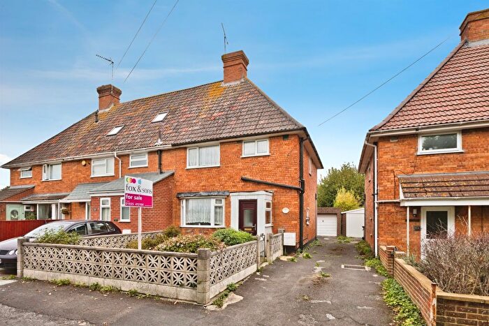 3 Bedroom End Of Terrace House For Sale In Westland Road, Yeovil, BA20