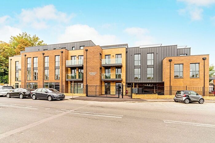 3 Bedroom Flat To Rent In Norbury Avenue, Norbury, London, SW16