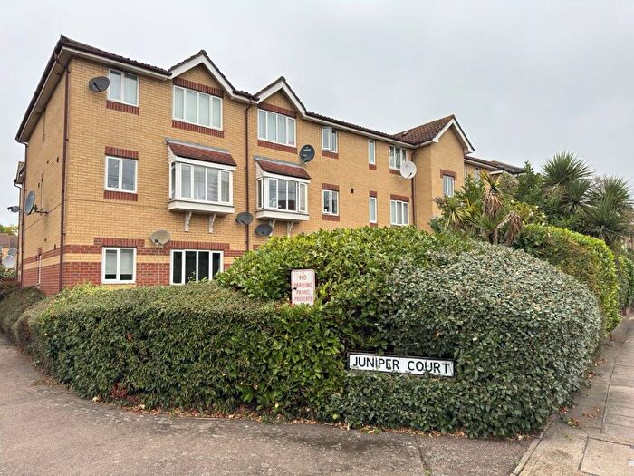 1 Bedroom Flat For Sale In Flat Juniper Court, Grove Road, Romford, Essex, RM6