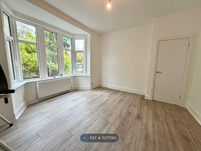 2 Bedroom Flat To Rent In Hawcoat Lane, Barrow-In-Furness, LA14