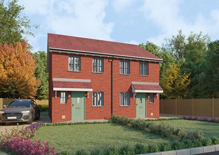 2 Bedroom End Of Terrace House For Sale In Brockhills Lane, New Milton, BH25