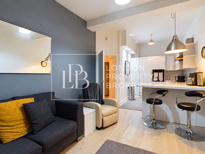 1 Bedroom Flat For Sale In Artisan House, Middlesex Street, E1