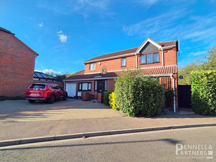 4 Bedroom Detached House For Sale In Glenfields, Whittlesey, Peterborough, PE7