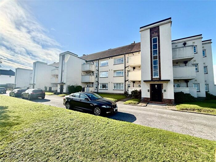 2 Bedroom Apartment For Sale In Burbo Bank Road South, Blundellsands, L23