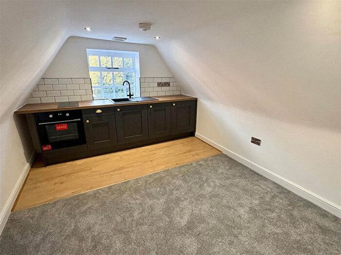 1 Bedroom Flat To Rent In Newland, Lincoln, LN1