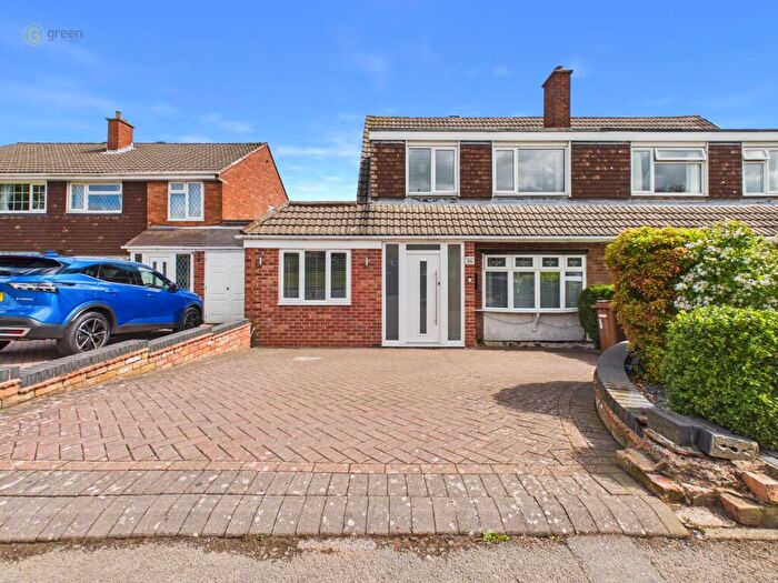4 Bedroom Semi-Detached House For Sale In Aldridge Road, Streetly, B74