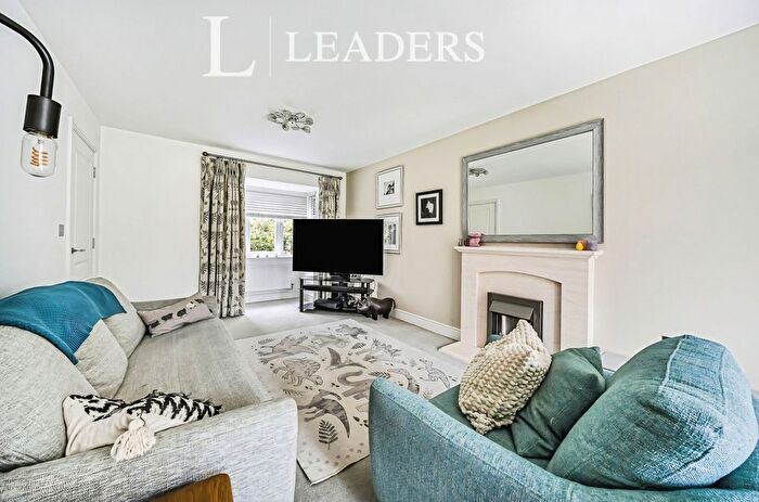 5 Bedroom Detached House For Sale In Roberts Close, Marden, Tonbridge, TN12