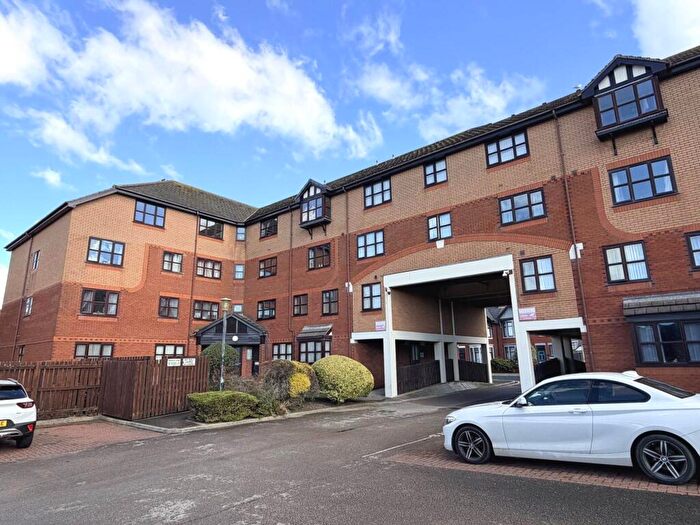 2 Bedroom Flat For Sale In St Annes Court, St Annes Road, Blackpool, FY4