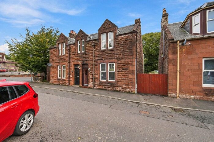 3 Bedroom Semi-Detached House For Sale In Greenside, Maybole, KA19