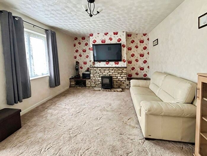 2 Bedroom Terraced House For Sale In Gainsthorpe Road, Kirton Lindsey, DN21