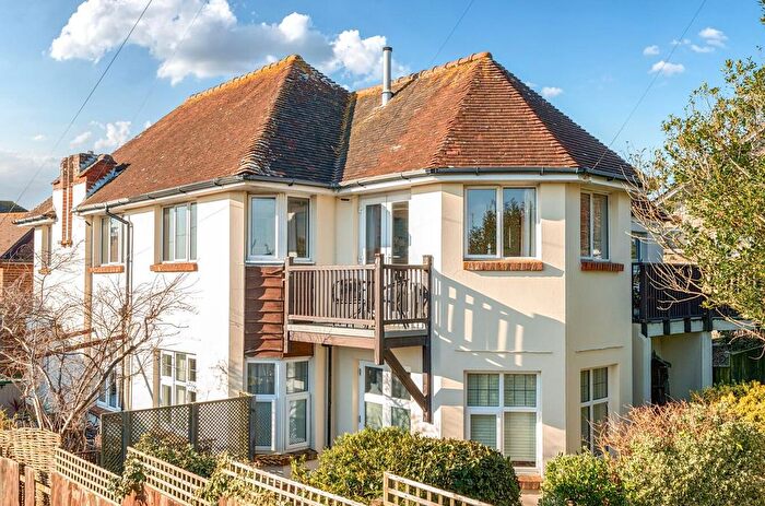 3 Bedroom Flat For Sale In Bowleaze Coveway, Weymouth, DT3