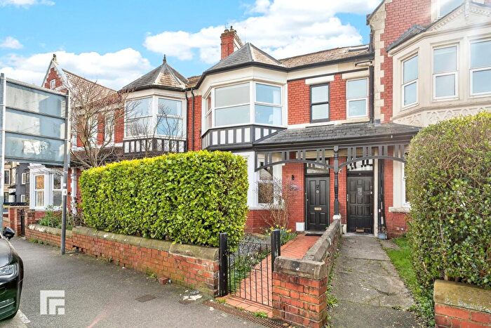 3 Bedroom Flat For Sale In Penhill Road, Pontcanna, CF11