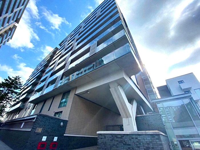 1 Bedroom Apartment To Rent In Spectrum Block, Blackfriars Road, Manchester City Centre, Salford, M3