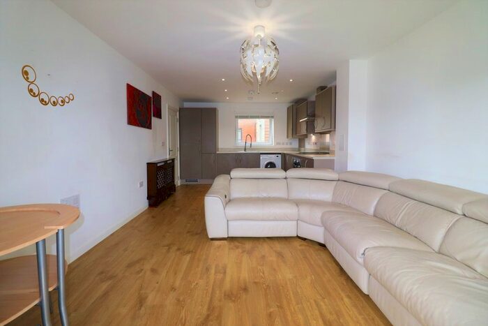 2 Bedroom Flat For Sale In Engelsine Court, Greenhithe, DA9