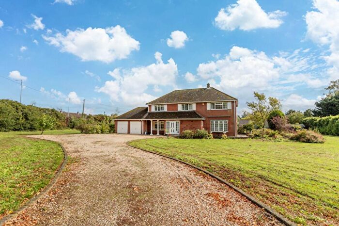 4 Bedroom Semi-Detached House For Sale In Fakenham Road, Great Witchingham, NR9