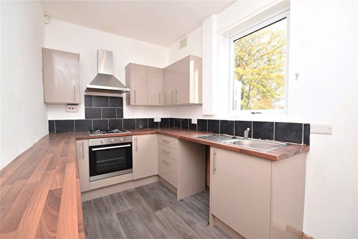 2 Bedroom Semi-Detached House For Sale In Meadow Lane, Wakefield, West Yorkshire, WF2