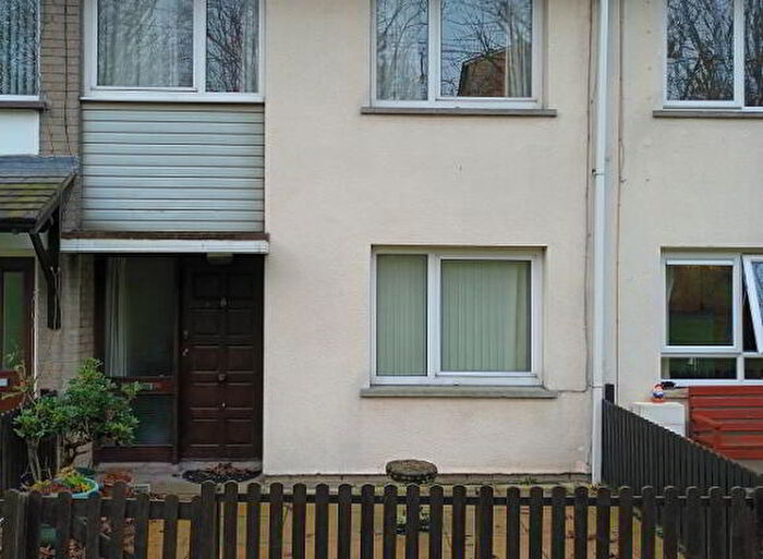 2 Bedroom Mid Terraced House To Rent In Model Avenue, Carrickfergus, BT38
