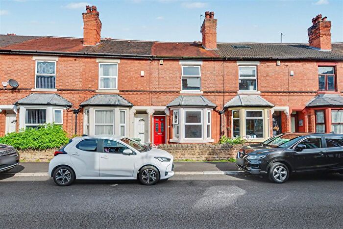 2 Bedroom Property For Sale In Wilford Crescent East, Nottingham, NG2