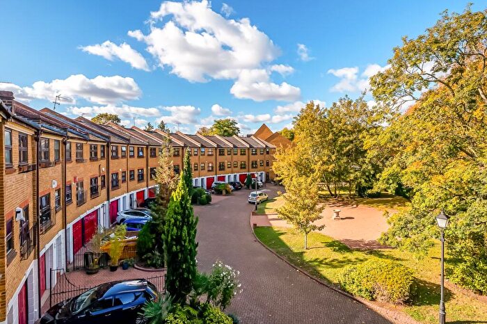 3 Bedroom End Of Terrace House For Sale In Albemarle Road, Beckenham, BR3