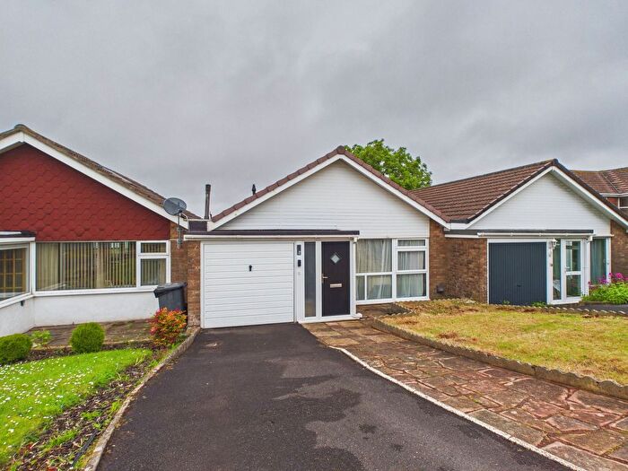 2 Bedroom Terraced Bungalow For Sale In Lidford Tor Avenue, Roselands, Paignton, TQ4