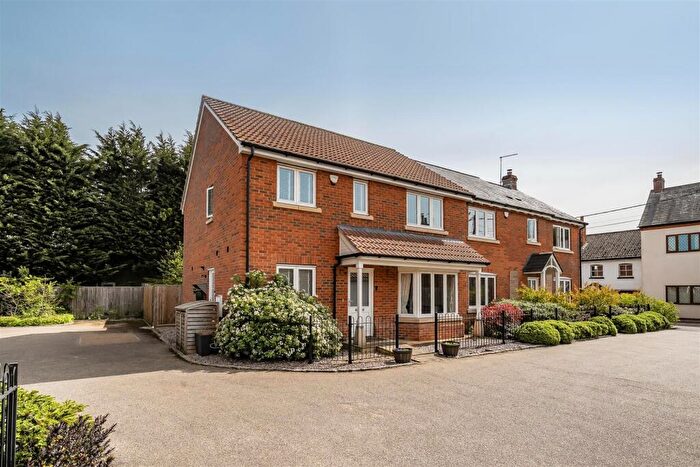 3 Bedroom Semi-Detached House For Sale In Jockey Lane, Bromham, Chippenham, SN15