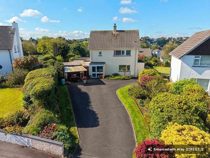 3 Bedroom Detached House For Sale In Trevallyn Road, Launceston, PL15