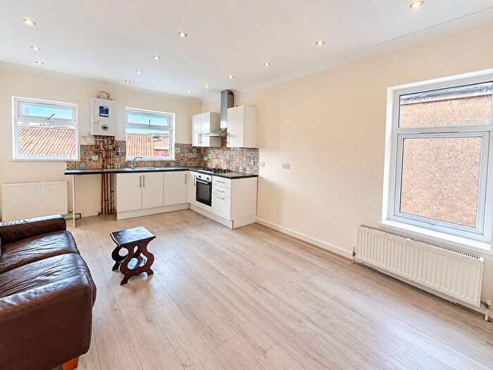 3 Bedroom Flat To Rent In Commercial Road, Port Talbot, SA13