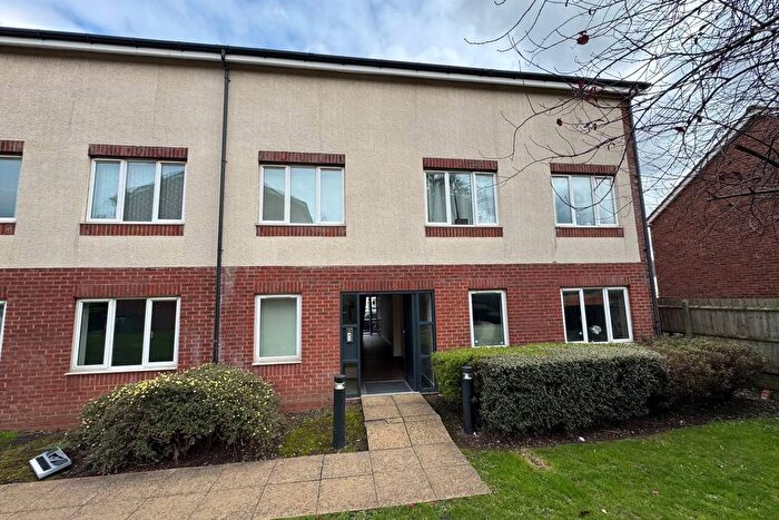 2 Bedroom Flat For Sale In Monarch Court Cook Street, Wednesbury, WS10