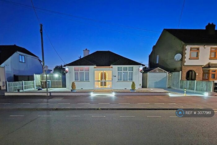 3 Bedroom Bungalow To Rent In Dagmar Road, Dagenham, RM10