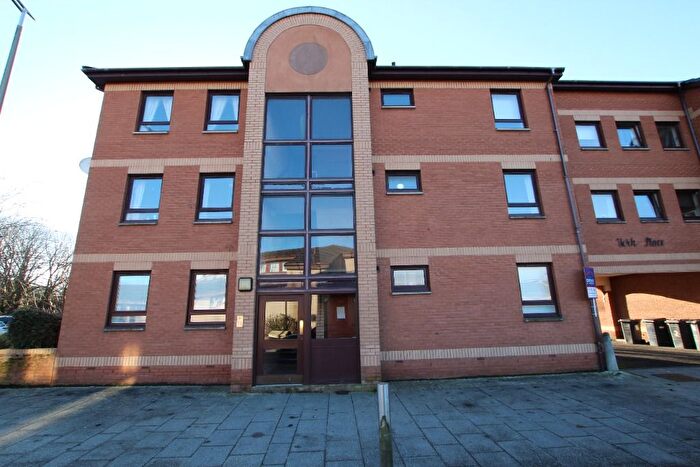 1 Bedroom Flat To Rent In York Place, Bellshill, ML4