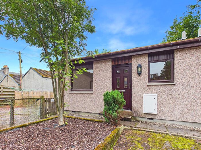 1 Bedroom Semi-Detached House For Sale In James Court, Kingussie, PH21