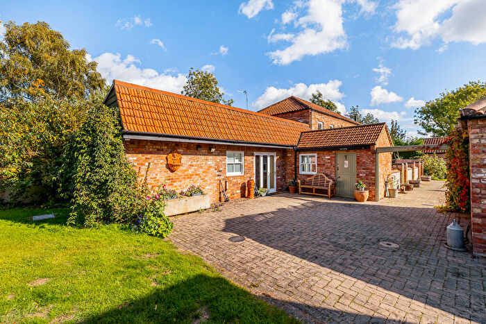 3 Bedroom Semi-Detached House For Sale In Jock Hedge Lane, Wainfleet Road, Burgh Le Marsh, Lincolnshire, PE24