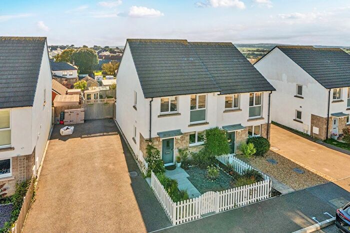 2 Bedroom Semi-Detached House For Sale In Horwell Drive, Hayle, Cornwall, TR27