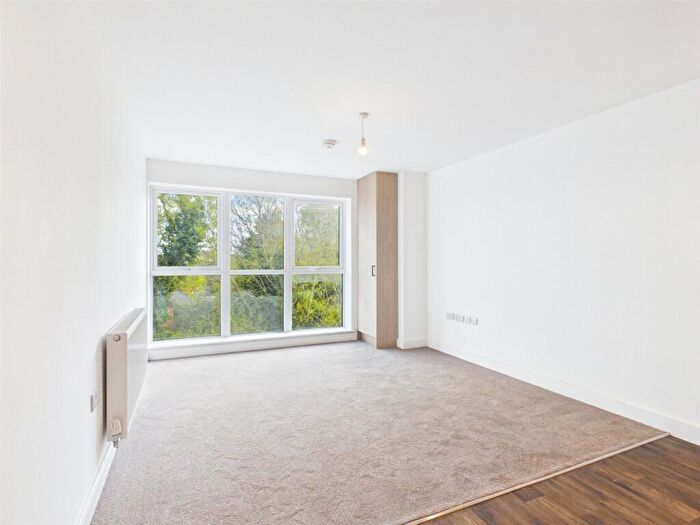 2 Bedroom Apartment To Rent In Evergreen View, Albany House, Albany Street, Ilkeston, Derbyshire, DE7