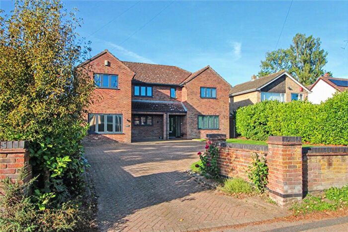 5 Bedroom Detached House For Sale In The Street, Poringland, Norwich, Norfolk, NR14