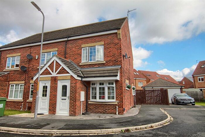 3 Bedroom Semi-Detached House To Rent In Hatchlands Park, Ingleby Barwick, TS17