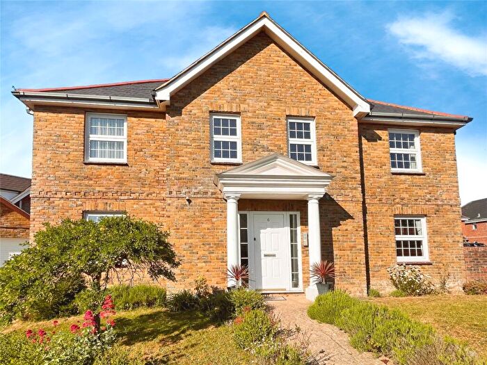2 Bedroom Apartment For Sale In Hurst Point View, Totland Bay, Isle Of Wight, PO39