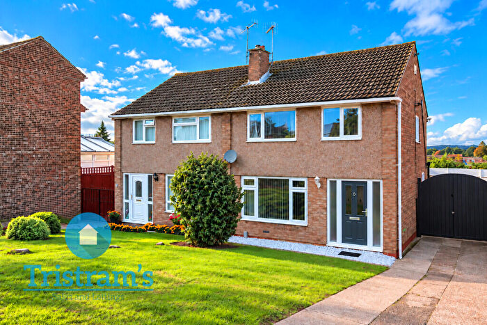 3 Bedroom Semi-Detached House For Sale In Wembley Road, Arnold, NG5