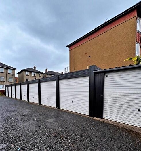 1 Bedroom Garage / Parking To Rent In Ripon Drive, Kelvindale, Glasgow, G12
