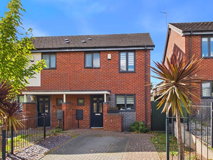 2 Bedroom Semi-Detached House For Sale In Magson Close, Nottingham, NG3