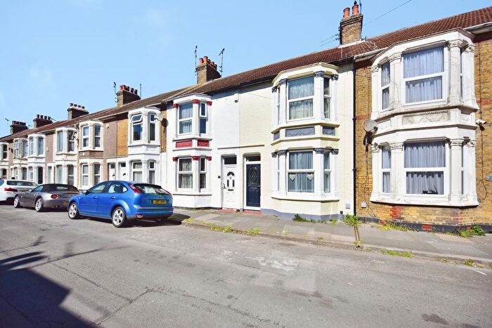 2 Bedroom Terraced House For Sale In Wellesley Road, Sheerness, ME12