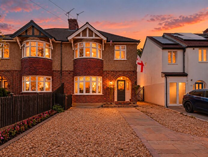 3 Bedroom Semi-Detached House For Sale In Pine Ridge, Carshalton, SM5
