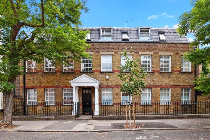 1 Bedroom Flat For Sale In College Terrace, Bow, London, E3