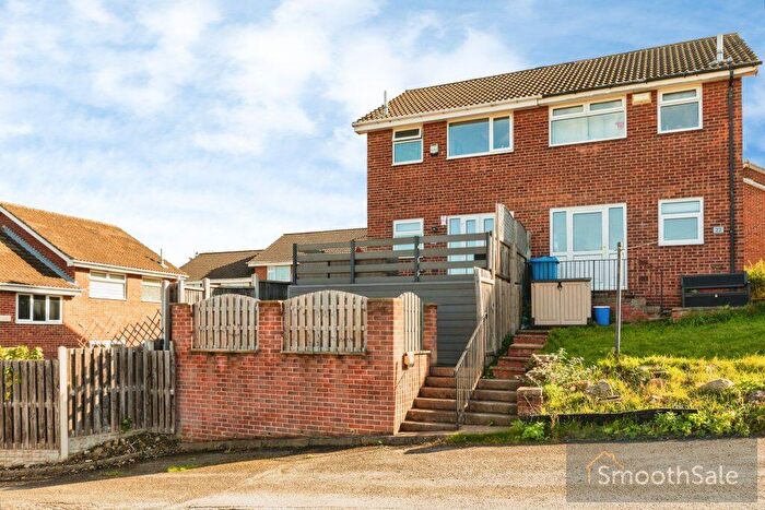 2 Bedroom Semi-Detached House For Sale In Blackburn Crescent, Sheffield, S35