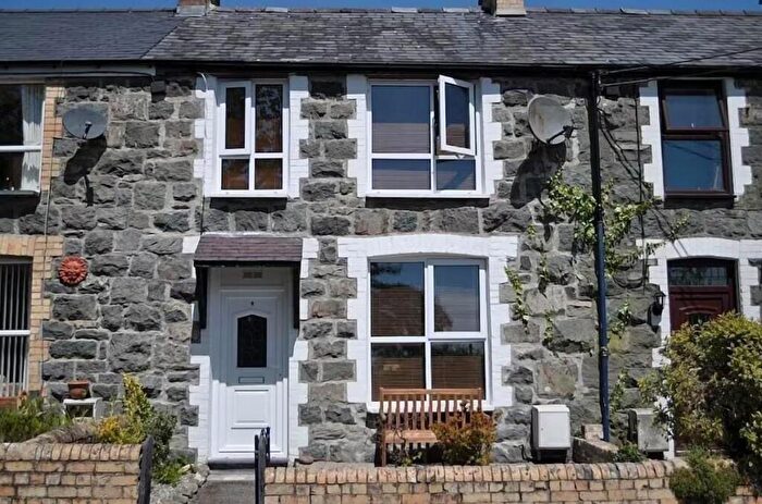 3 Bedroom Terraced House For Sale In Arvonia Terrace, Criccieth, LL52